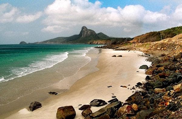 Vé máy bay Hà Nội đi Côn Đảo giá rẻ 