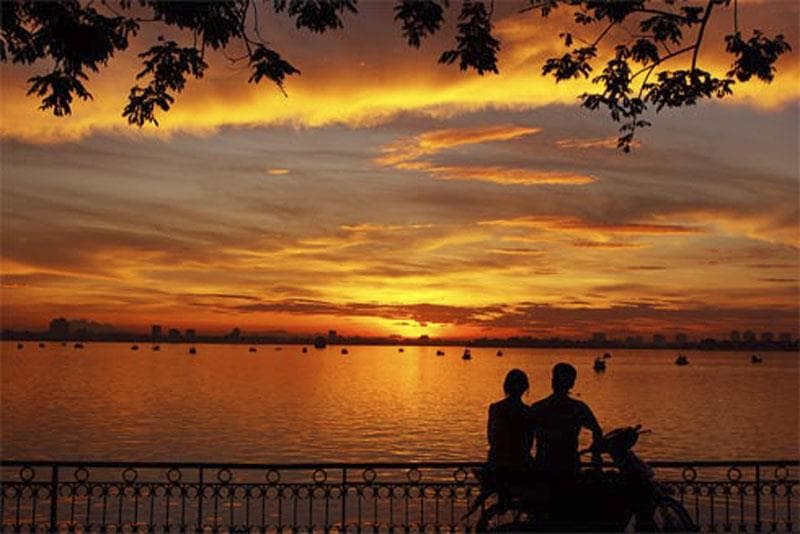 Vé máy bay Malaysia đi Hà Nội giá rẻ