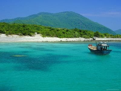Vé máy bay Pleiku đi Nha Trang giá rẻ