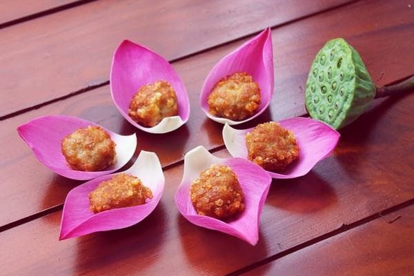 Chả cốm - đặc sản Hà Nội thơm ngon mỗi độ thu về