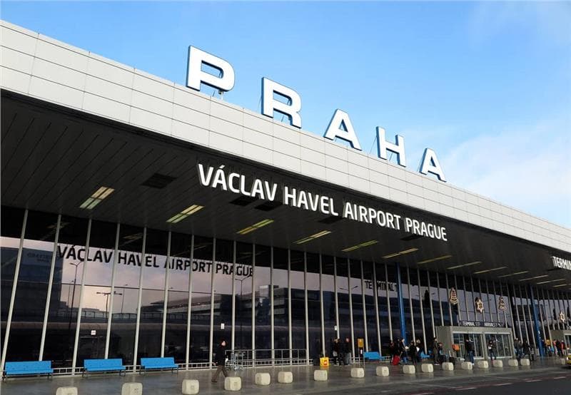 sân bay quốc tế Praha