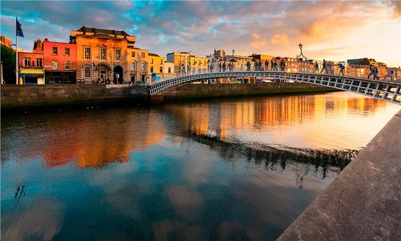 Vé máy bay Hà Nội Dublin 