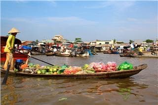 Đặt vé máy bay đi Cần Thơ khám phá Chợ nổi Cái Răng